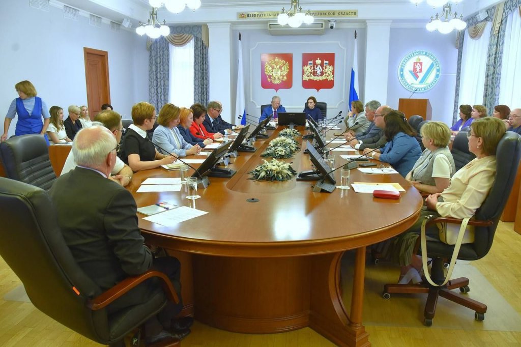 Замглавы ЦИК приехал на Урал проверить, как идет подготовка к дистанционному голосованию