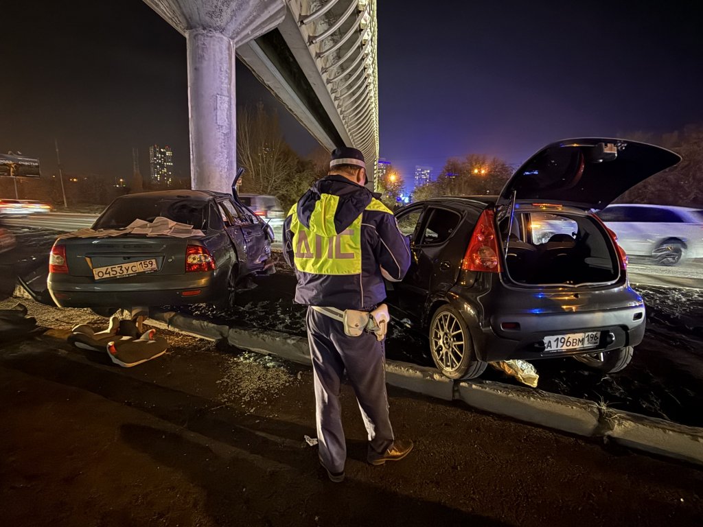 В столкновении «Лады» и «Пежо» погиб один из водителей (ФОТО)