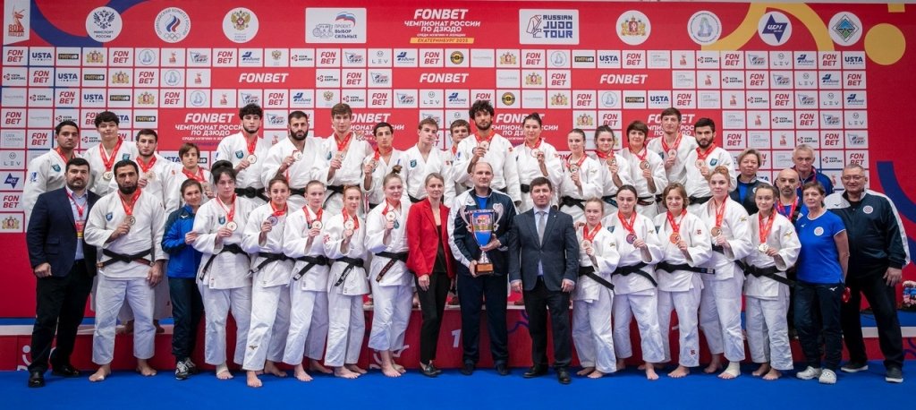 Свердловские дзюдоисты стали лучшей сборной на чемпионате России по «президентскому спорту»