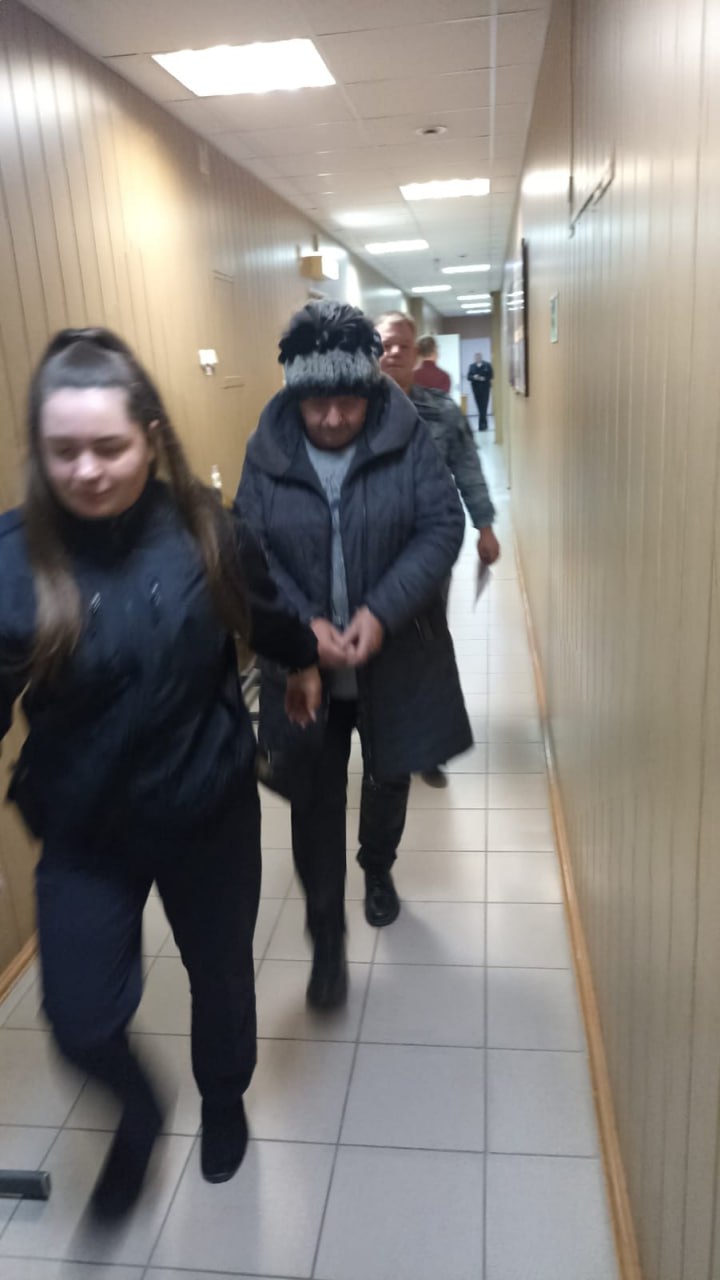 Женщине, присвоившей деньги ребенка, оставшегося сиротой после гибели отца на СВО, ужесточили наказание