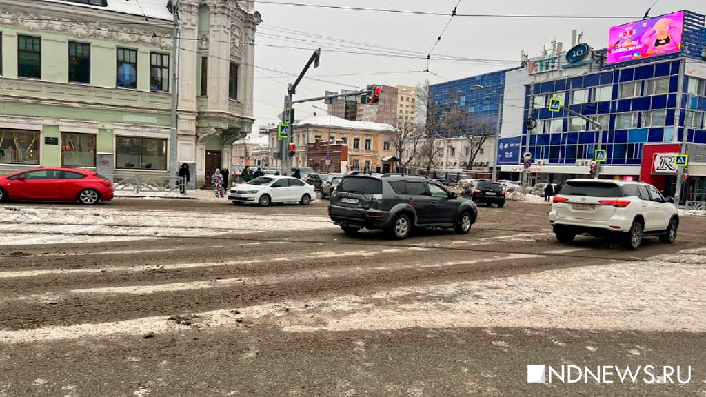 дороги за ночь превратились в снежную кашу (ФОТО)