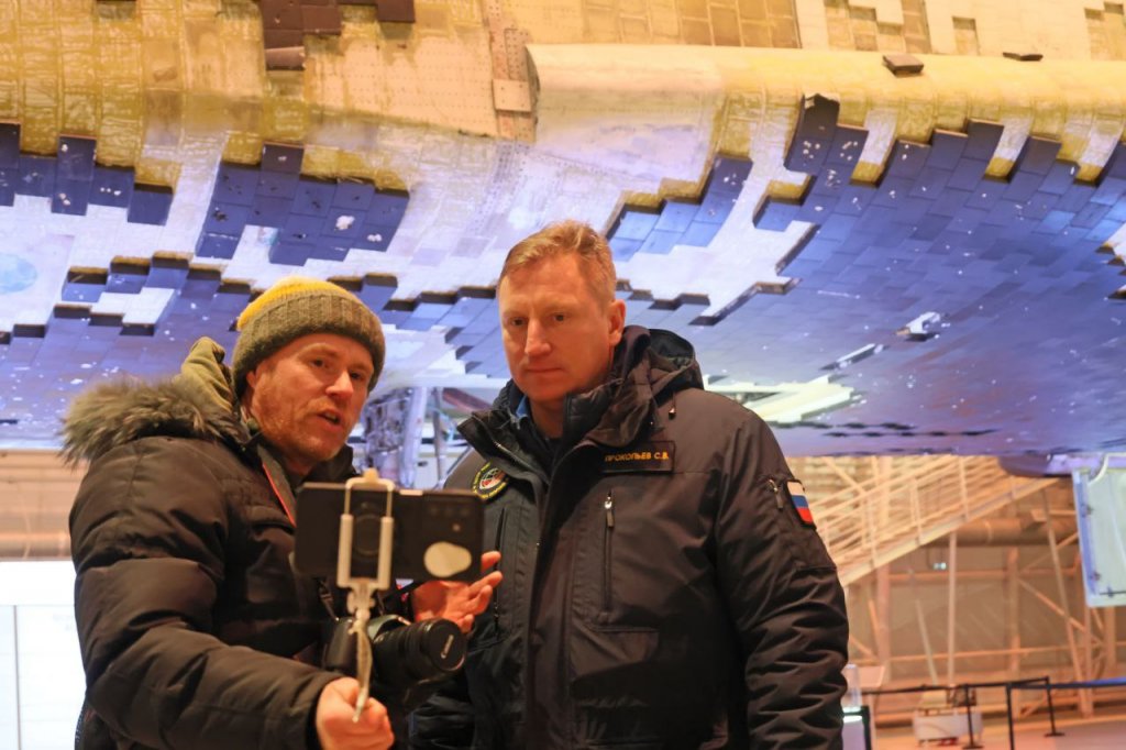 Космический корабль приземлился в Верхней Пышме (ФОТО, ВИДЕО)