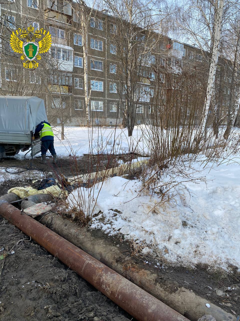 Без тепла и горячей воды остались 600 жителей Среднеуральска (ФОТО)