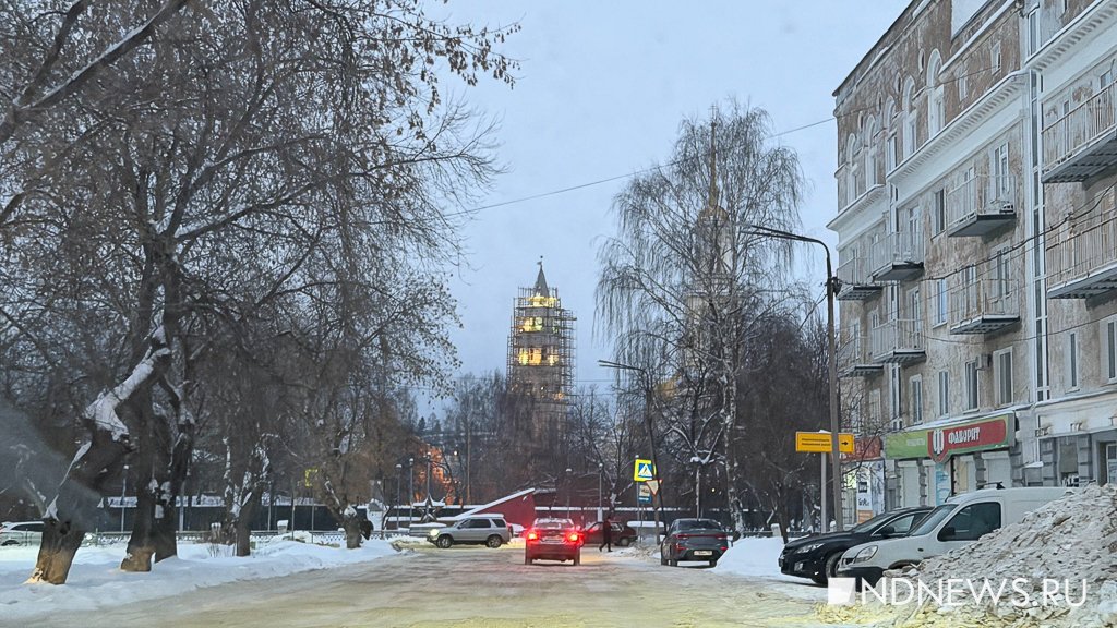 Невьянскую башню открыли для туристов, но ремонт пока не закончили (ФОТО)
