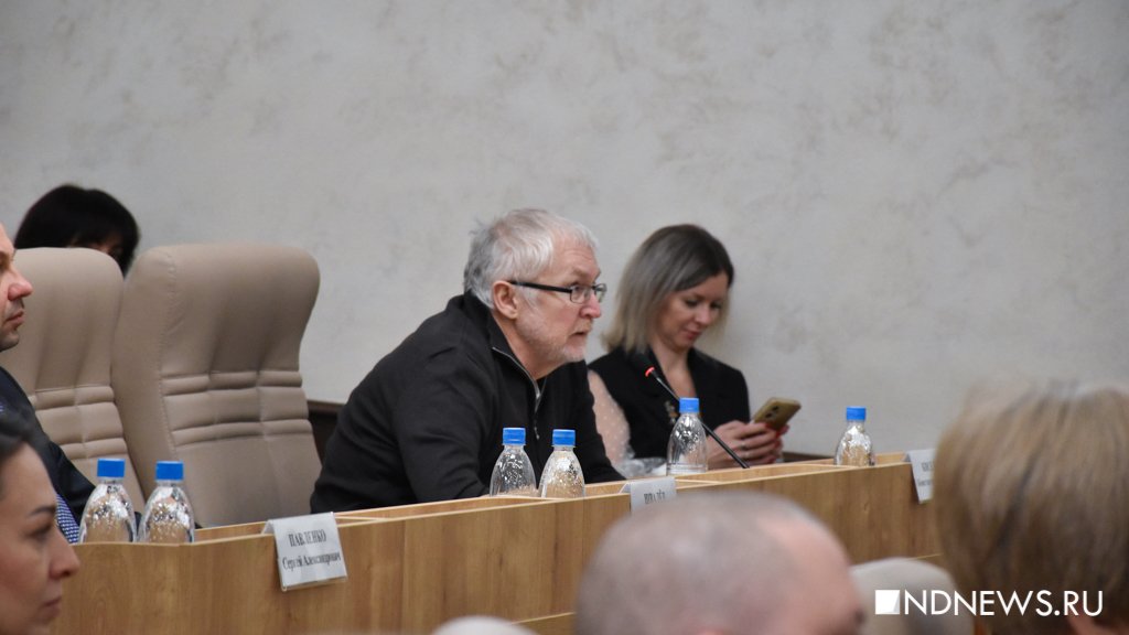 В Екатеринбурге выбрали нового старого мэра (ФОТО)