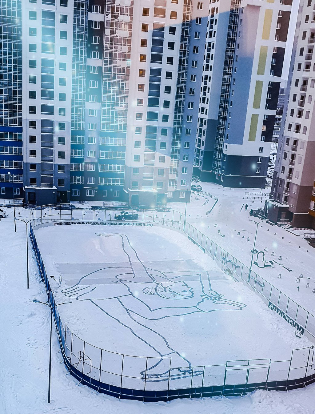 «В этом и есть прелесть – в моменте». Интервью с художником, чьи картины живут несколько часов