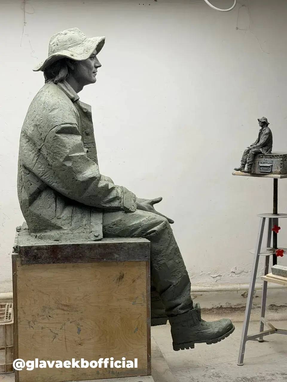 Памятник Алексею Балабанову откроют 18 мая