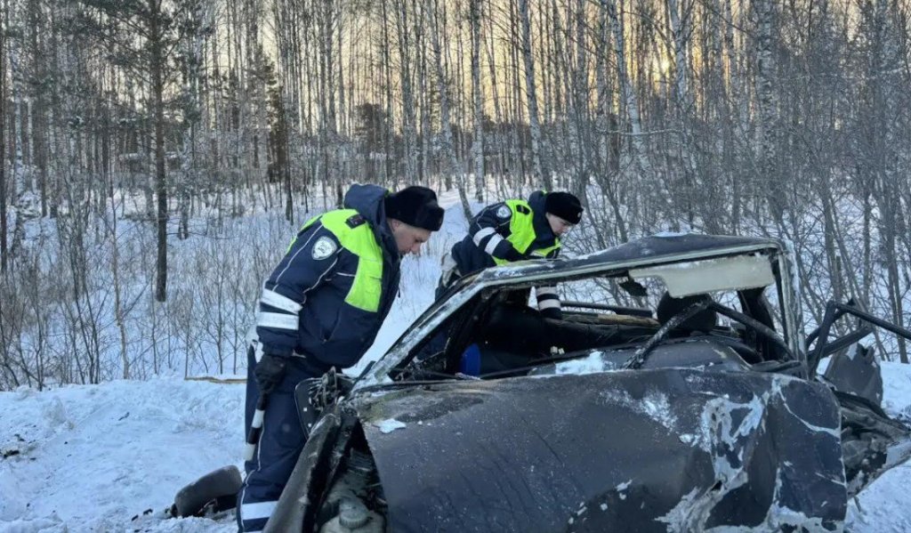На Режевском тракте водитель без прав погиб в лобовом столкновении