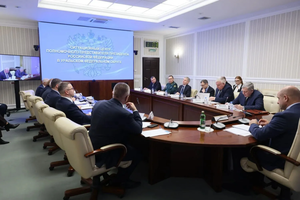 В уральском полпредстве обсудили проблему телефонных мошенников и киберпреступности