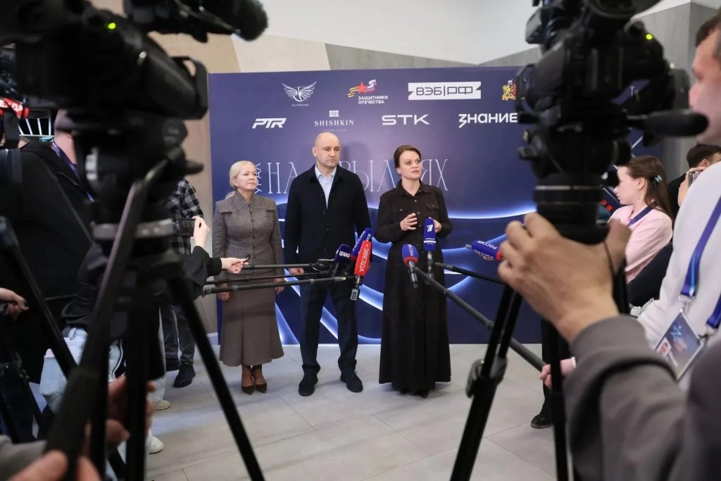 Замминистра обороны Анна Цивилева и полпред Артем Жога обсудили помощь ветеранам СВО (ФОТО)