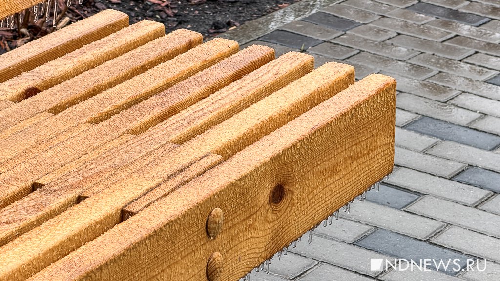 В Екатеринбурге пошел ледяной дождь (ФОТО)