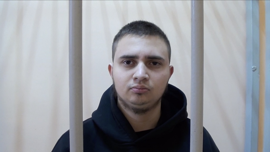 19-летнего студента избили и ограбили прямо под камерами на улице Вайнера (ФОТО)