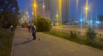 Неизвестный на электросамокате сбил девушку и скрылся с места ДТП