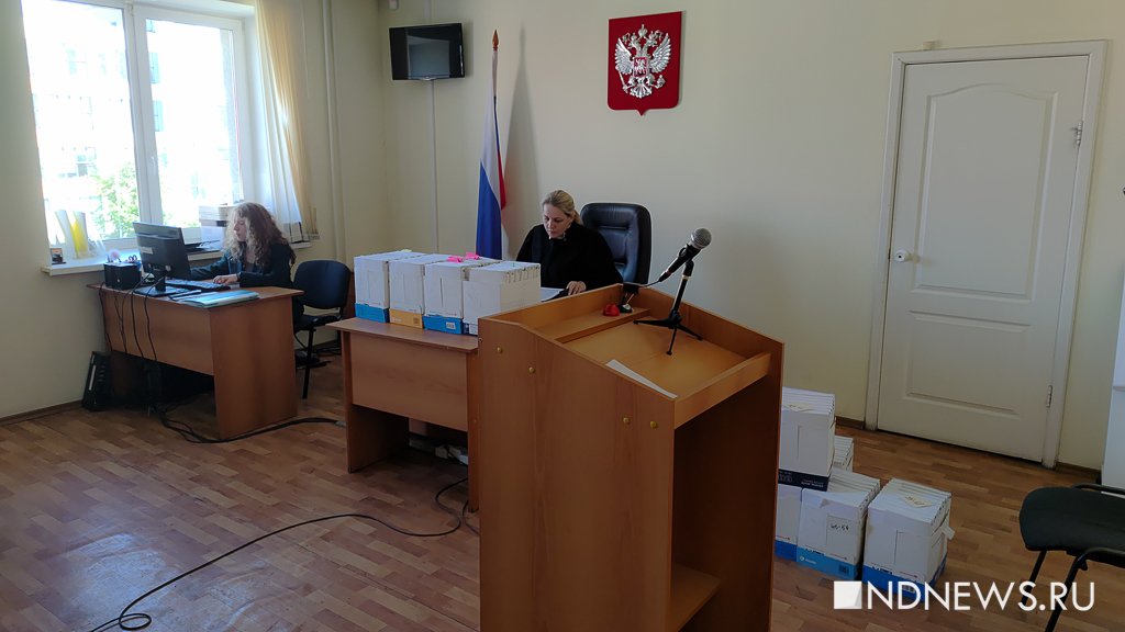 У Боброва и Бикова по суду забрали оставшееся имущество