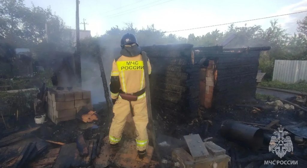 На пожаре в Челябинске погибли три человека