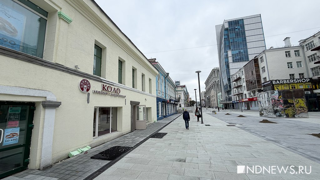 C Вайнера убирают кричащие вывески (ФОТО)