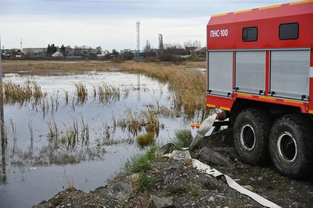 Богданович снова затопило. В городе введен режим повышенной готовности