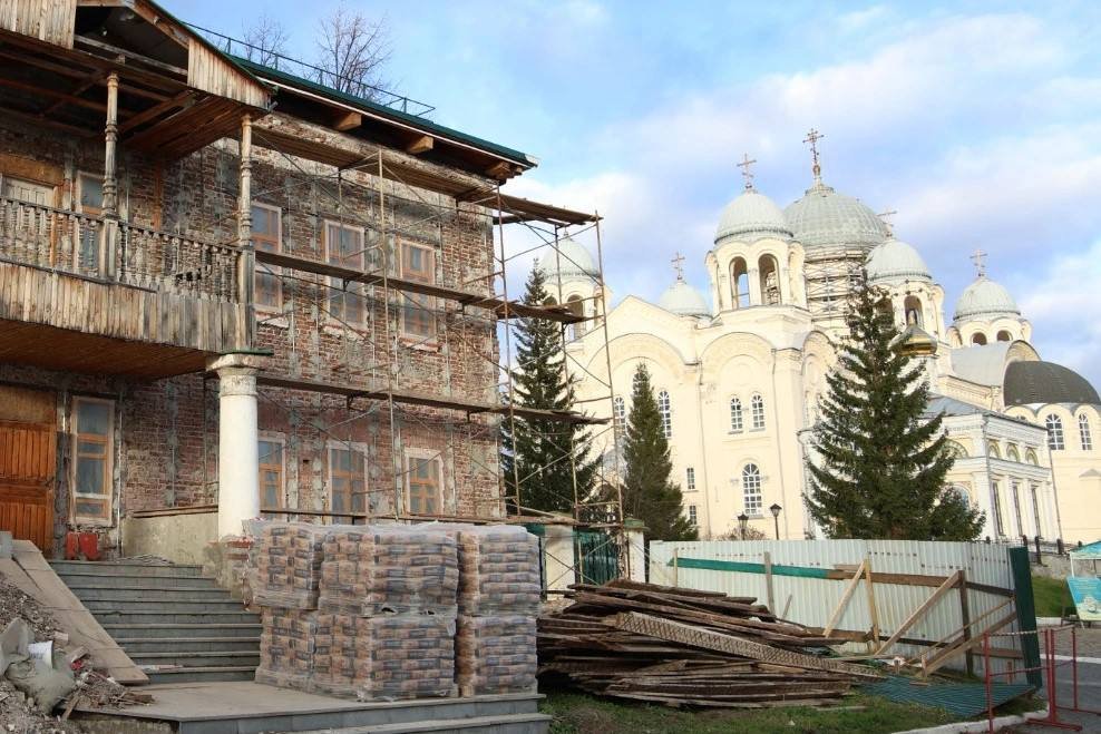 В Верхотурье возродят 14 храмов и церквей